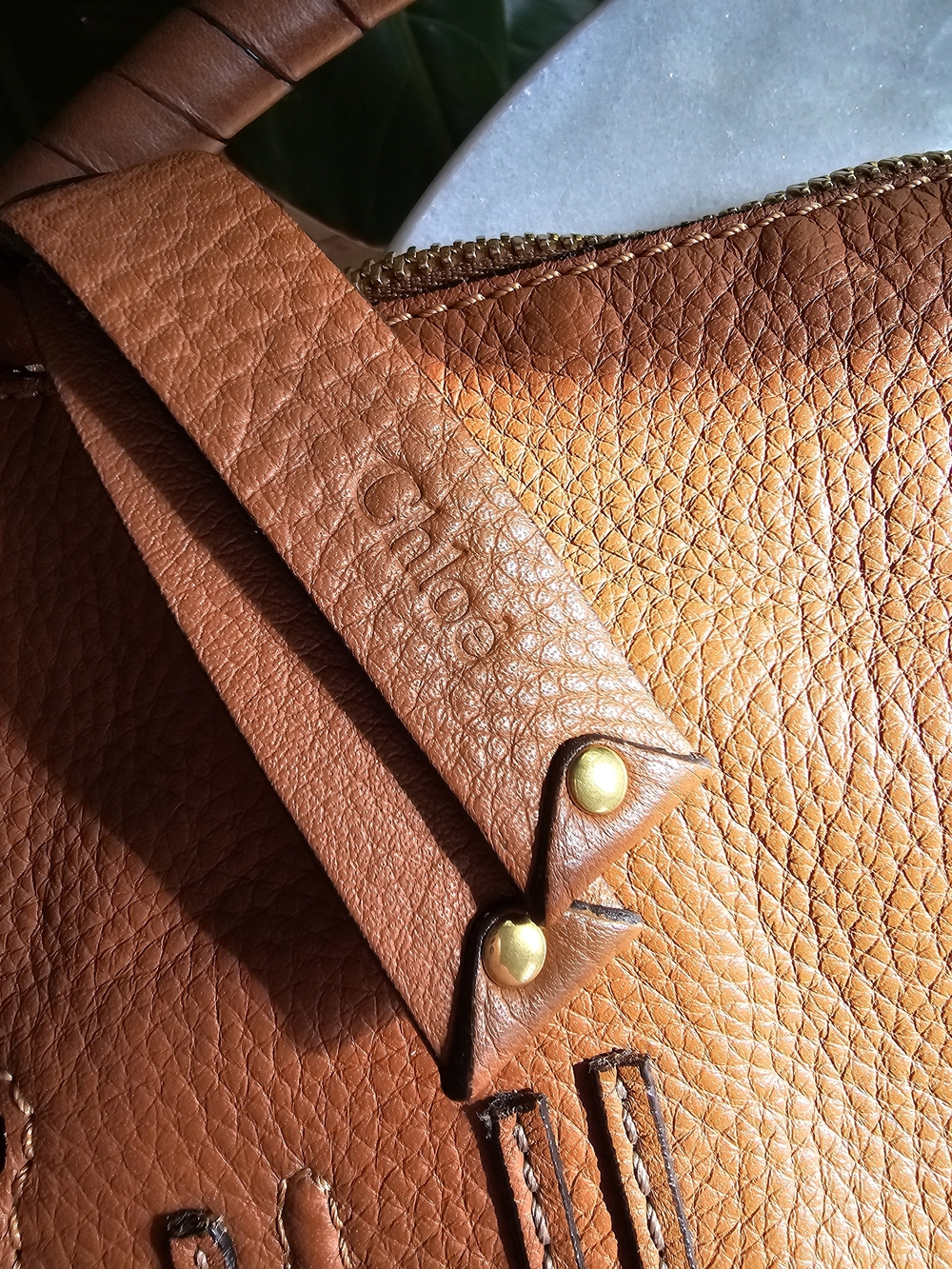 Chloé Marcie Hobo Bag in Tan pebbled calfskin - Picture 9 of 12
